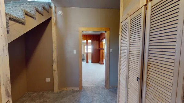$960,000 | 8498 Cemetery Road, Lingle, WY 82223