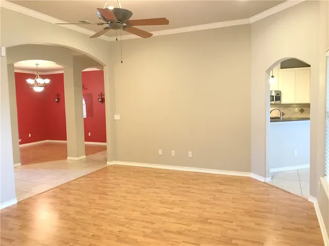 $2,595 | 15313 Guadalupe River Drive, Corpus Christi, TX 78410