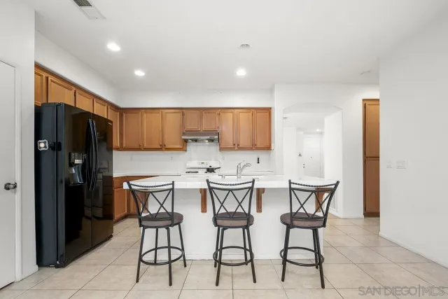 $3,995 | 1195 Sea Strand Lane, San Diego, CA 92154