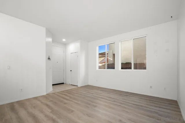 $3,995 | 1195 Sea Strand Lane, San Diego, CA 92154