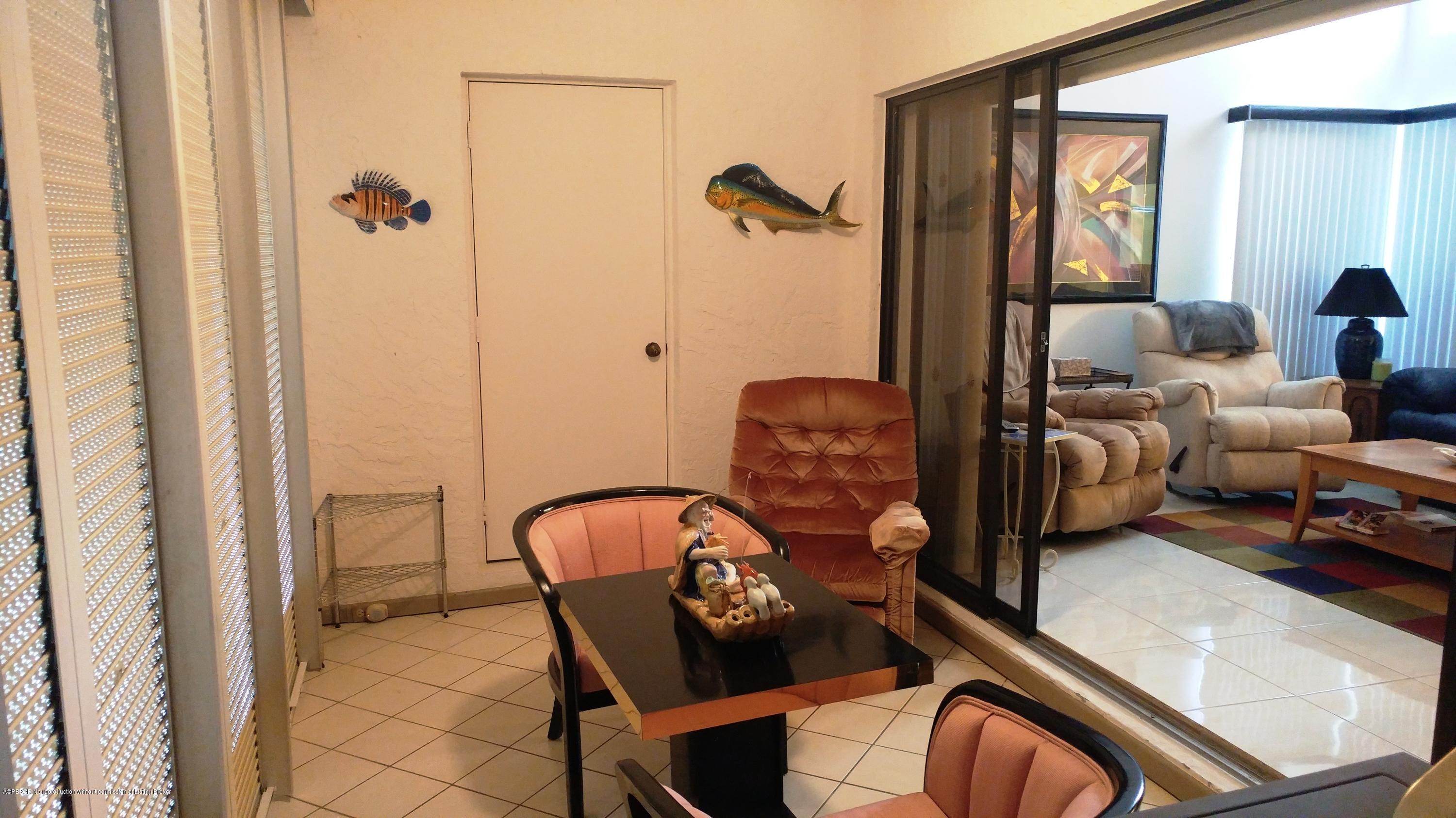 10956 Water Oak Manor, Unit 10956 Boca Raton, FL 33498 - Photo 7 of 27 20171016_123314