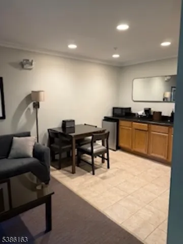 $124,999 | 2 Chamonix Drive, Unit 212, Vernon, NJ 07462