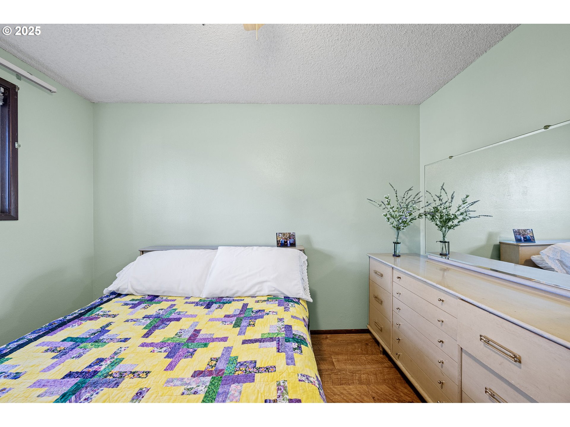 1925 Harvard Drive Eugene, OR 97405 - Photo 17 of 37 Bedroom