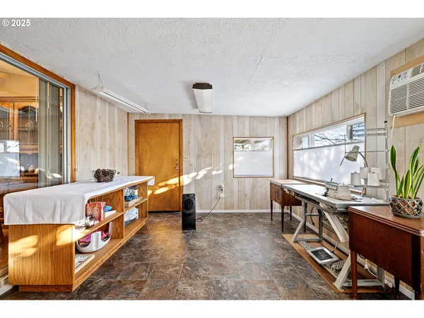 $419,901 | 1925 Harvard Drive, Eugene, OR 97405