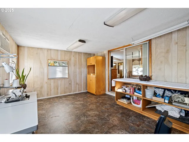 $419,901 | 1925 Harvard Drive, Eugene, OR 97405