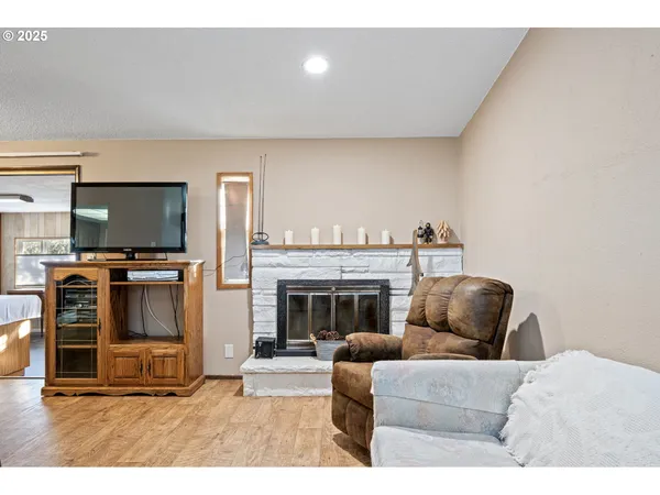 $419,901 | 1925 Harvard Drive, Eugene, OR 97405