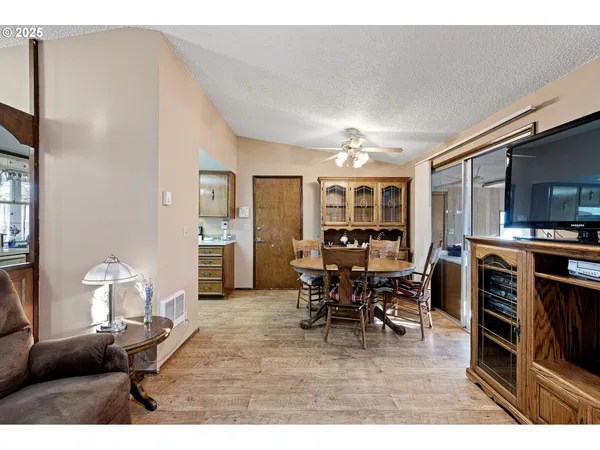 $419,901 | 1925 Harvard Drive, Eugene, OR 97405