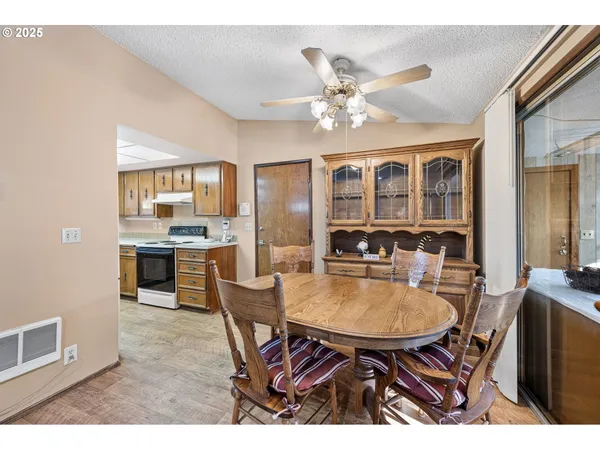 $419,901 | 1925 Harvard Drive, Eugene, OR 97405