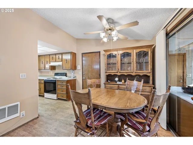 $419,901 | 1925 Harvard Drive, Eugene, OR 97405