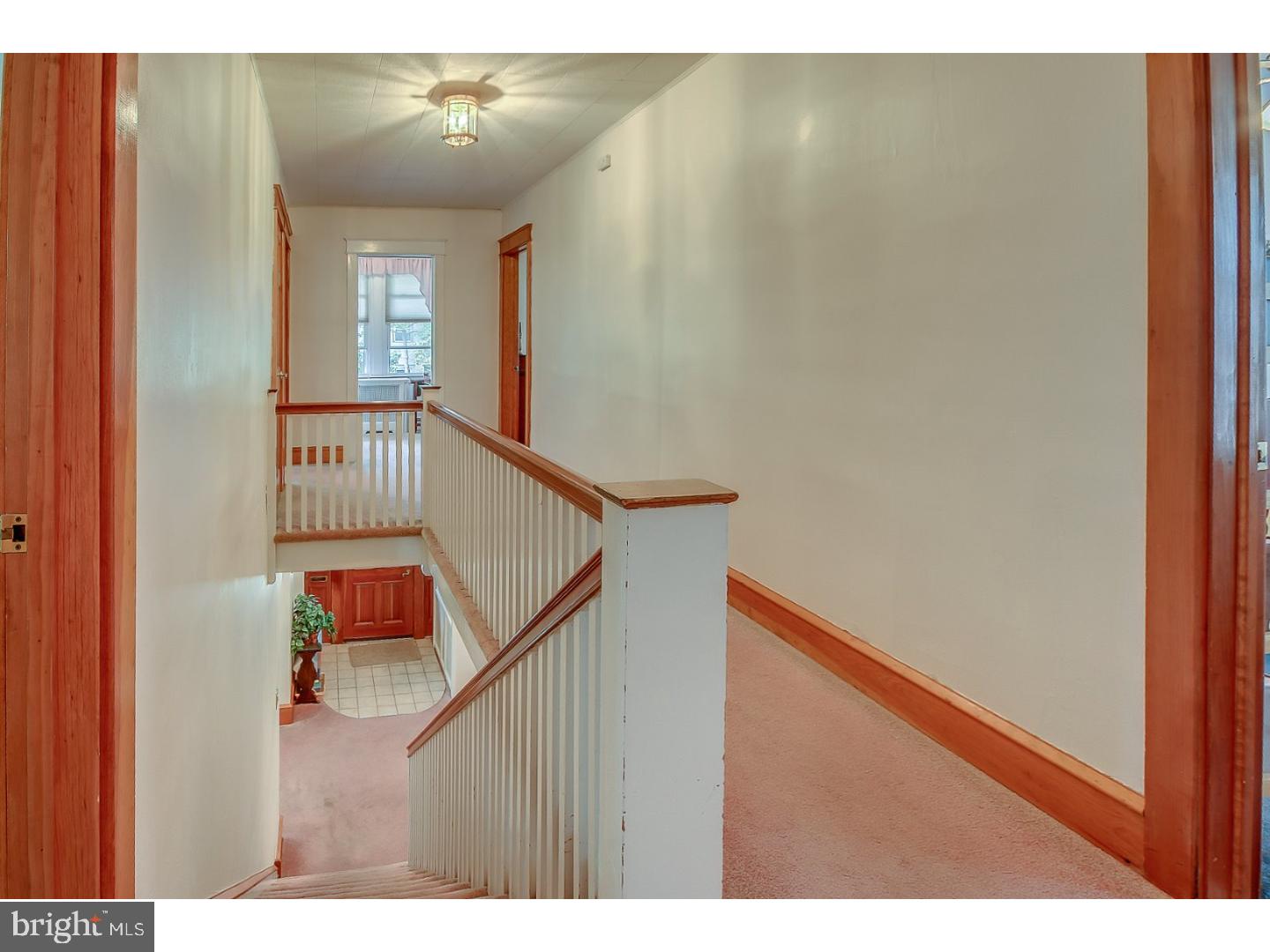 18 Ridley Avenue Aldan, PA 19018 - Photo 17 of 25 Hallway
