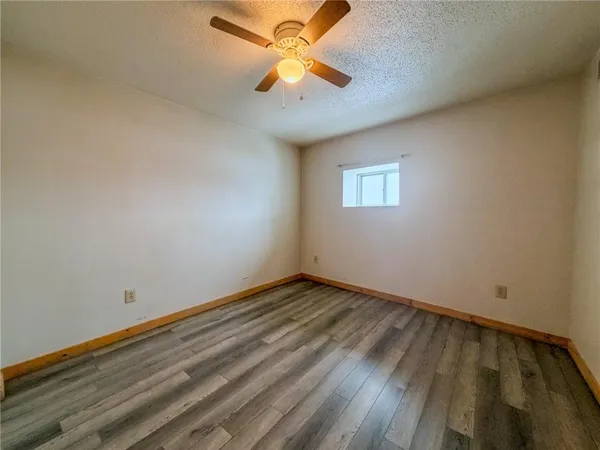 $1,000 | 548 Hansen Avenue, Unit 7, Lyndora, PA 16045