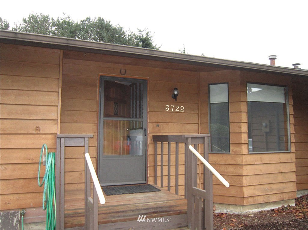 3722 Dana Road Bellingham, WA 98225 - Photo 2 of 18 Gallery Image 2