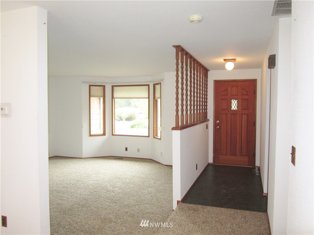3722 Dana Road Bellingham, WA 98225 - Photo 3 of 18 Gallery Image 3