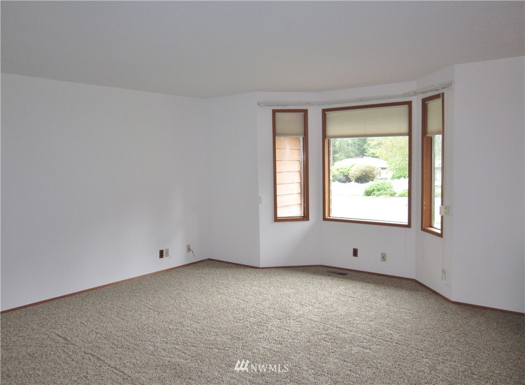 3722 Dana Road Bellingham, WA 98225 - Photo 4 of 18 Gallery Image 4