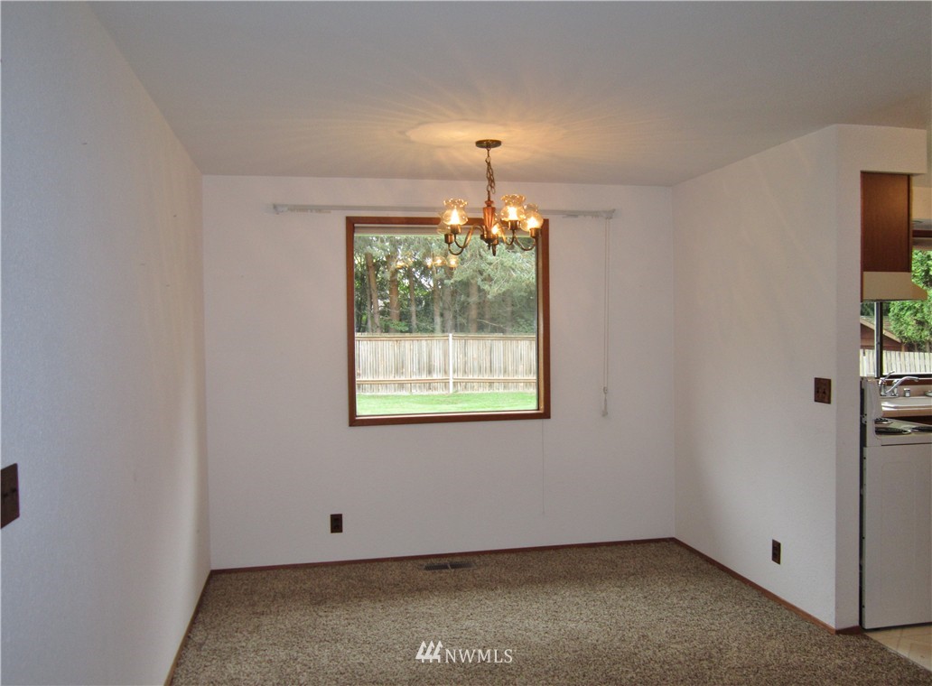 3722 Dana Road Bellingham, WA 98225 - Photo 5 of 18 Gallery Image 5