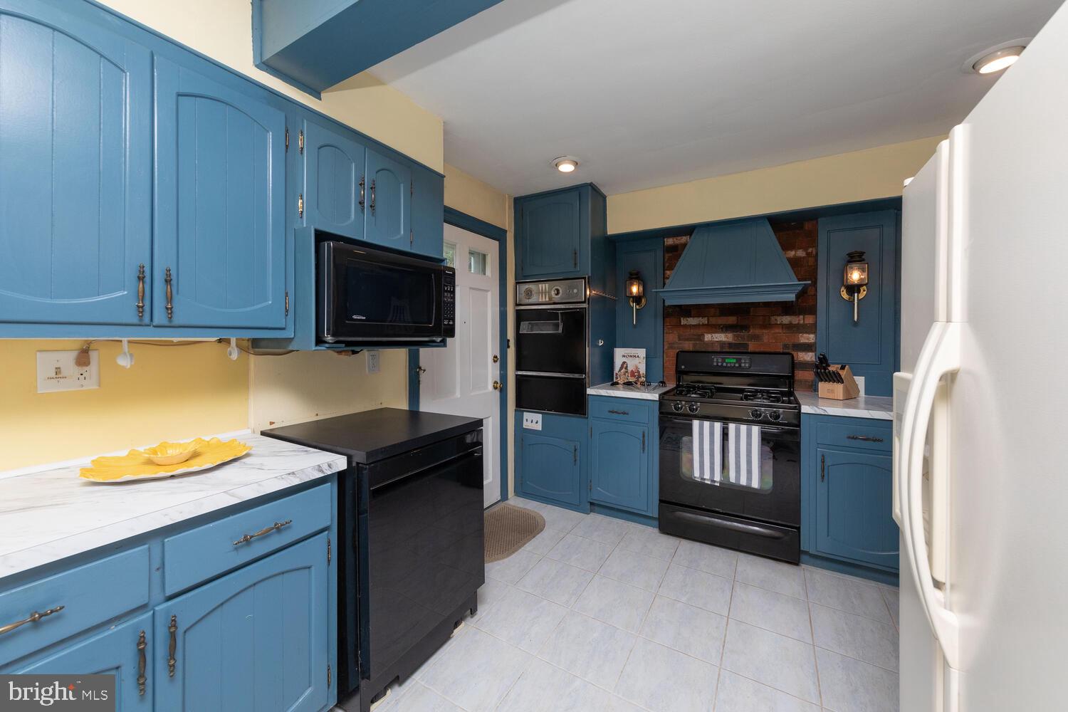 230 Holmecrest Road Jenkintown, PA 19046 - Photo 21 of 48 Gallery Image 21