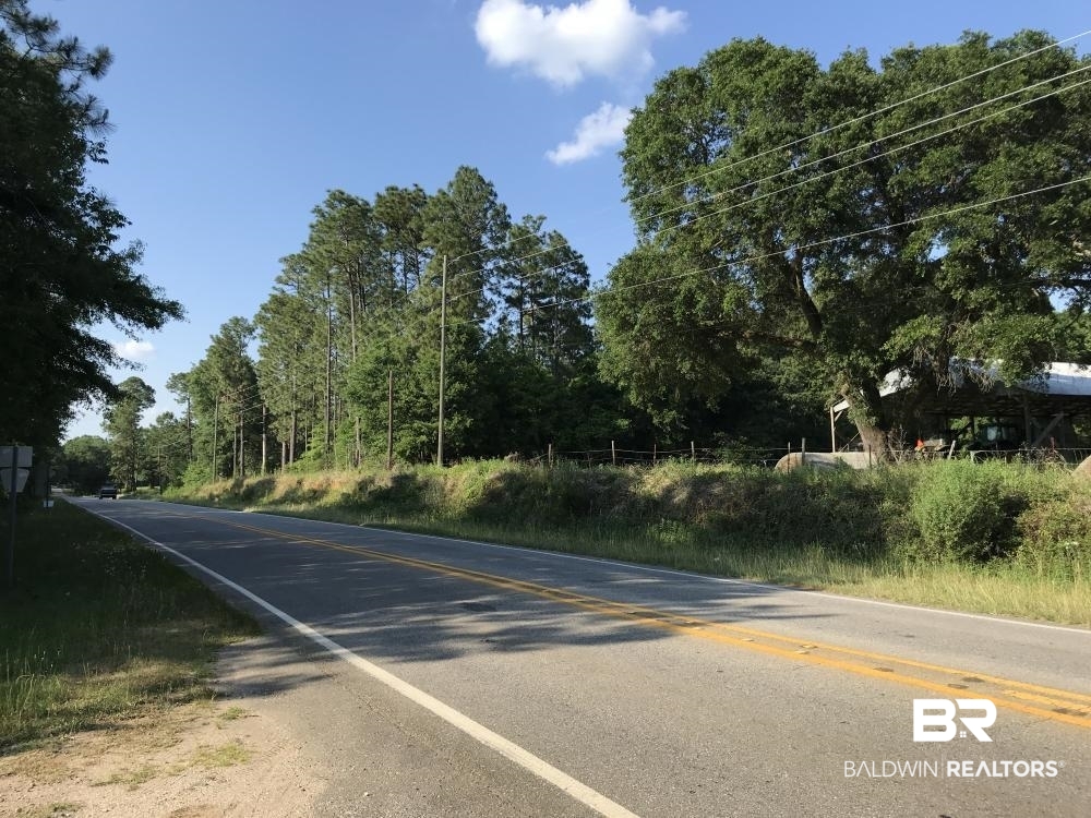 12835 Celeste Road Chunchula, AL 36521 - Photo 4 of 10