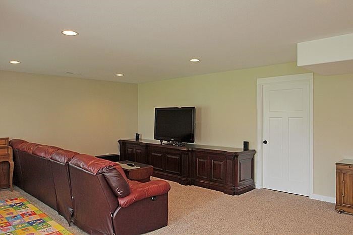 3031 Lower West Branch Road Iowa City, IA 52245 - Photo 11 of 23 Gallery Image 11