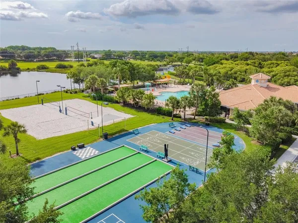 $832,500 | 9008 Brookfield Terrace, Bradenton, FL 34212