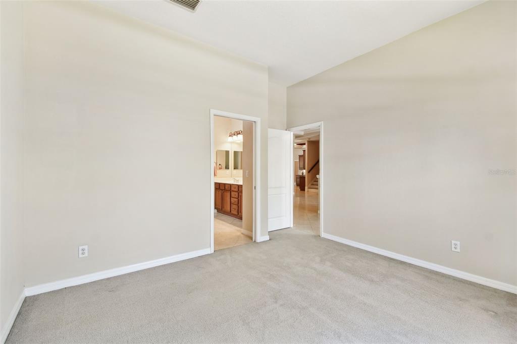 9008 Brookfield Terrace Bradenton, FL 34212 - Photo 52 of 81 a view of an empty room and closet