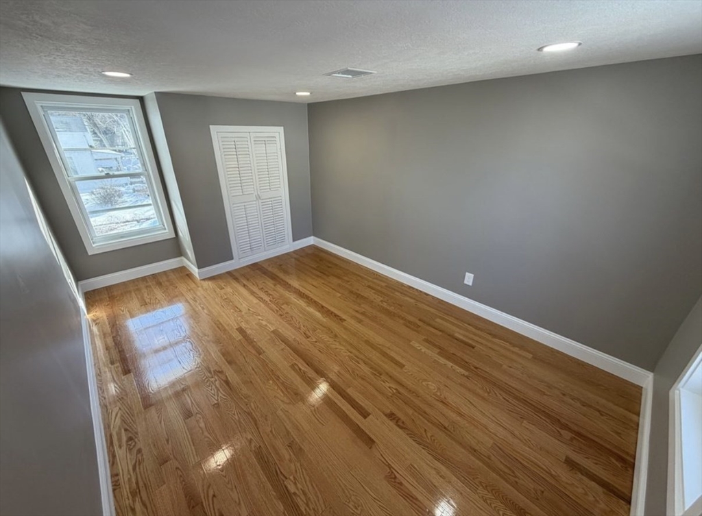 63 Chapin Street, Unit B Chicopee, MA 01013 - Photo 6 of 12