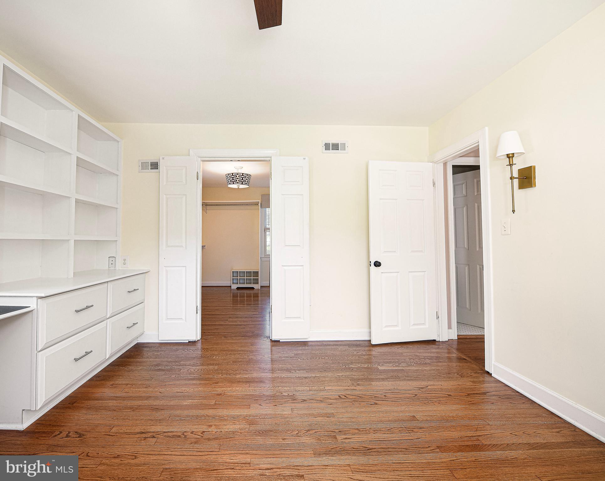 508 Overcrest Road Towson, MD 21286 - Photo 12 of 42 First Floor Primary Suite