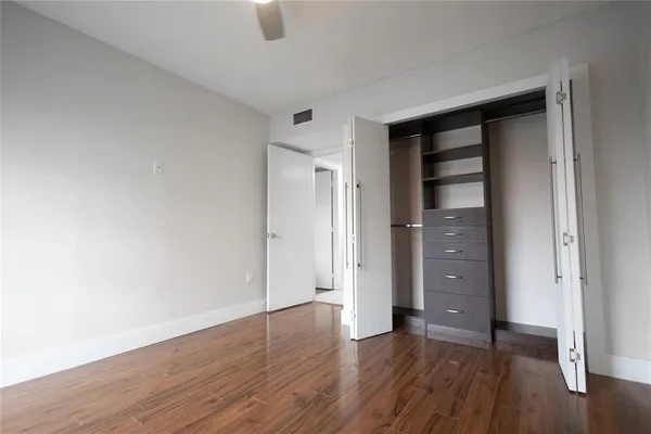 $2,100 | 4152 Inverrary Drive, Unit 202, Lauderhill, FL 33319