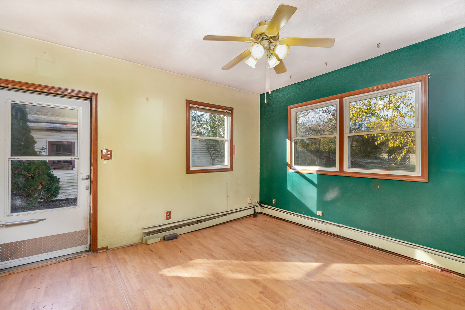 2936 Willow Road Homewood, IL 60430 - Photo 11 of 26 a view of empty room with window