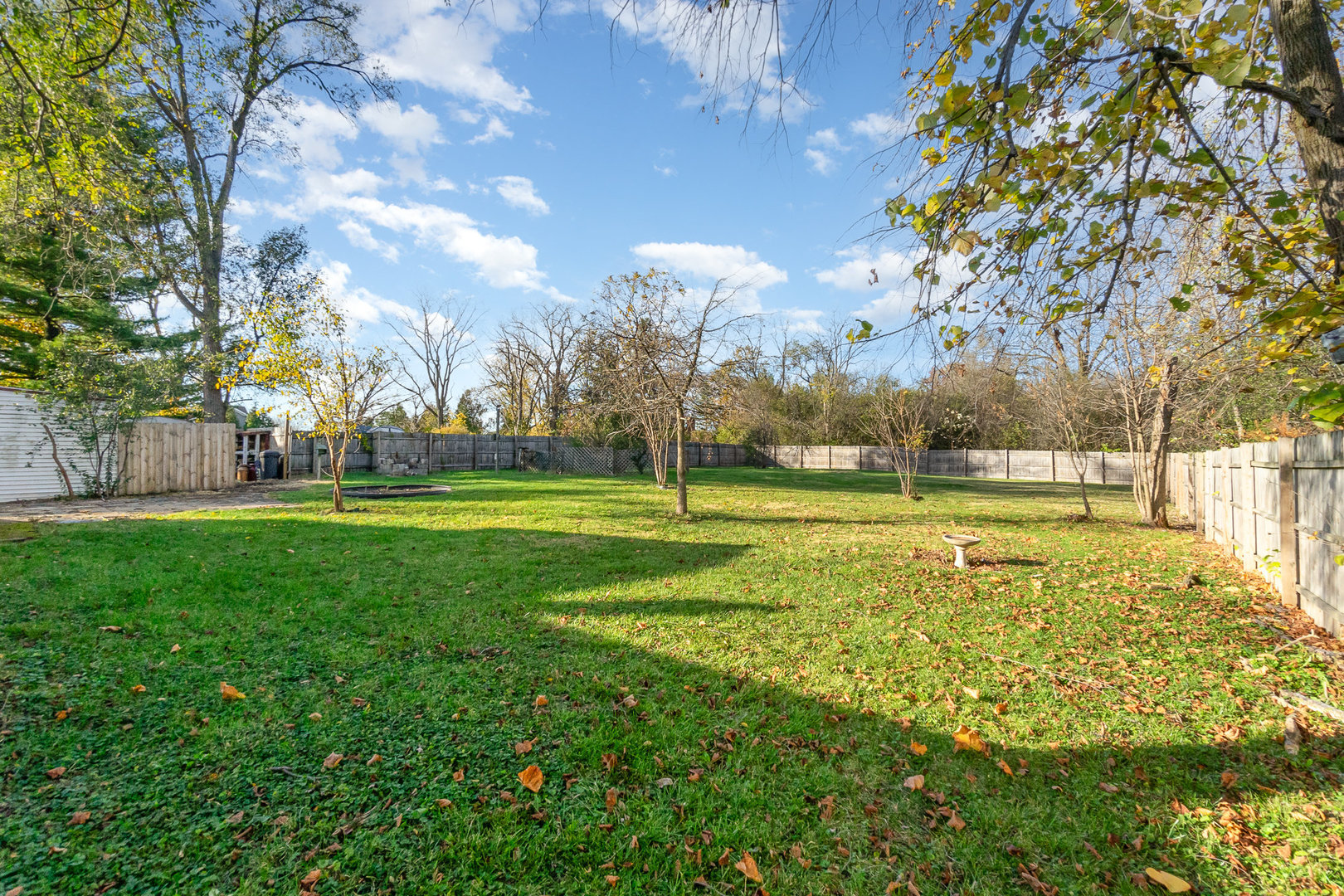 2936 Willow Road Homewood, IL 60430 - Photo 3 of 26 a view of yard with green space