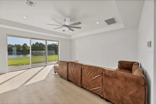 $4,500 | 7228 Great Egret Boulevard, Sarasota, FL 34241