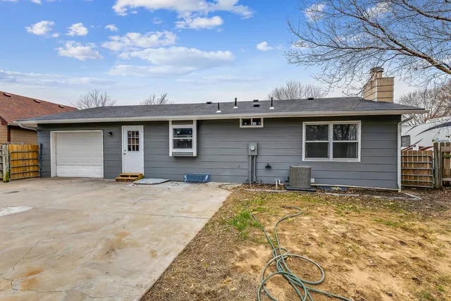 $220,000 | 740 West Lockwood Street, Wichita, KS 67217