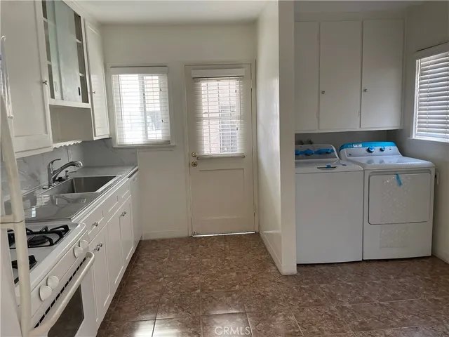 $2,700 | 2400 Marine Avenue, Gardena, CA 90249