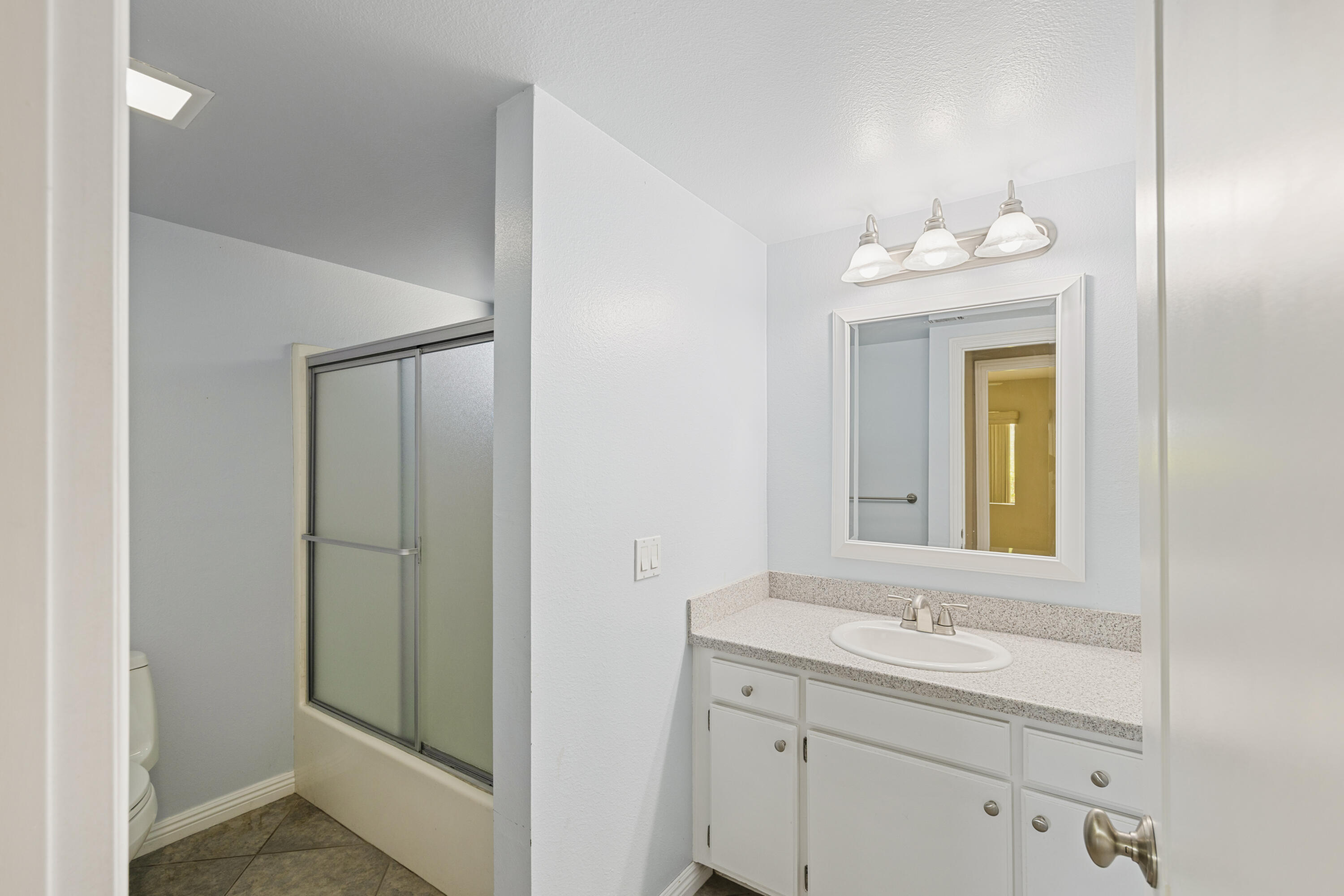 34341 Denise Way Rancho Mirage, CA 92270 - Photo 14 of 29 18