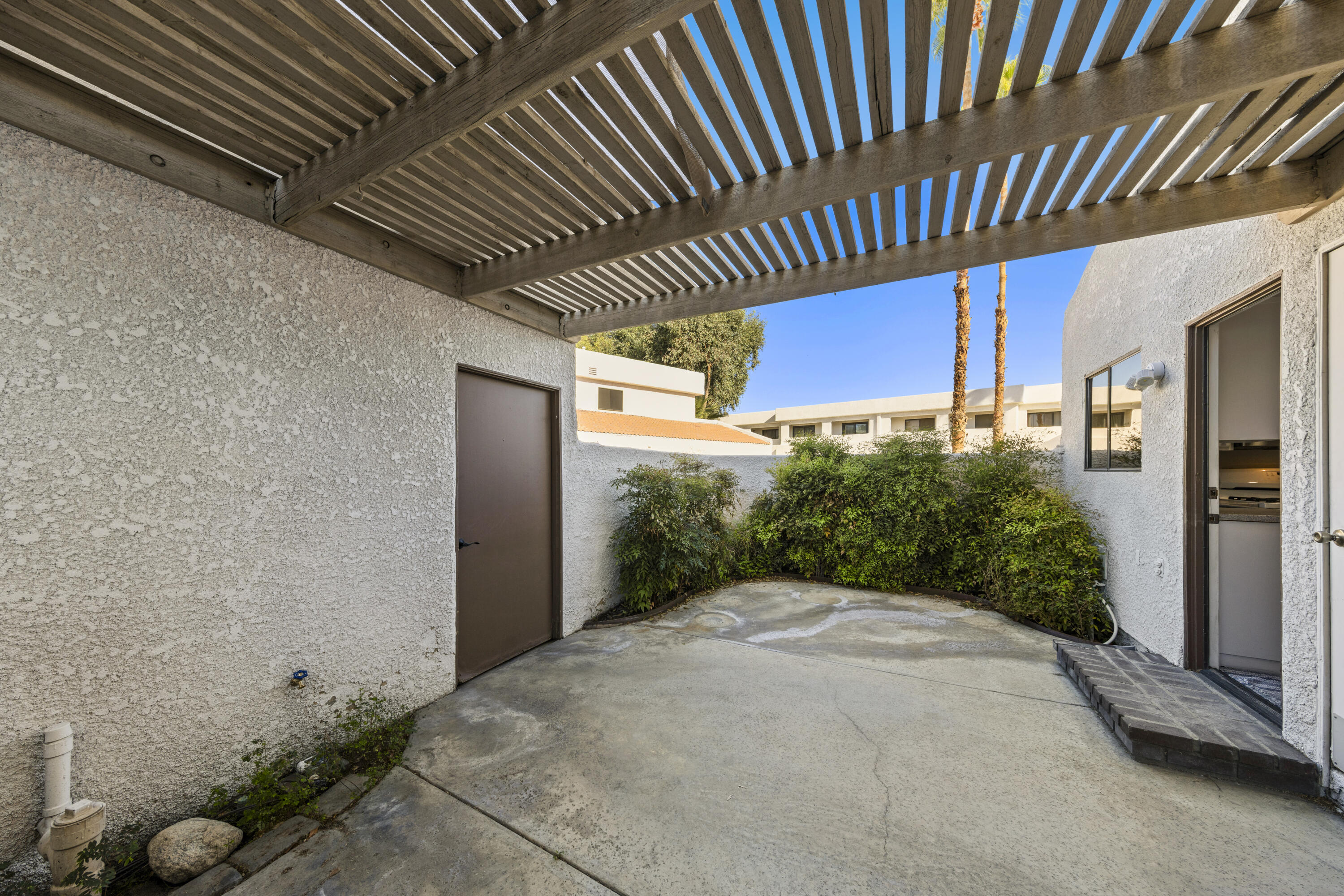 34341 Denise Way Rancho Mirage, CA 92270 - Photo 22 of 29 27