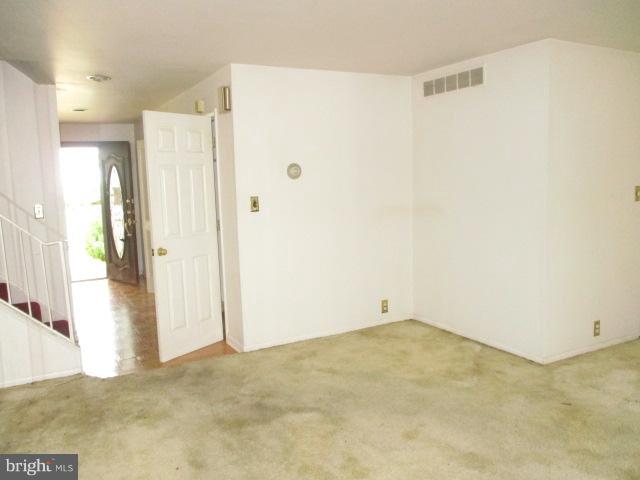 8228 Brattle Road Baltimore, MD 21208 - Photo 7 of 24 Living Room