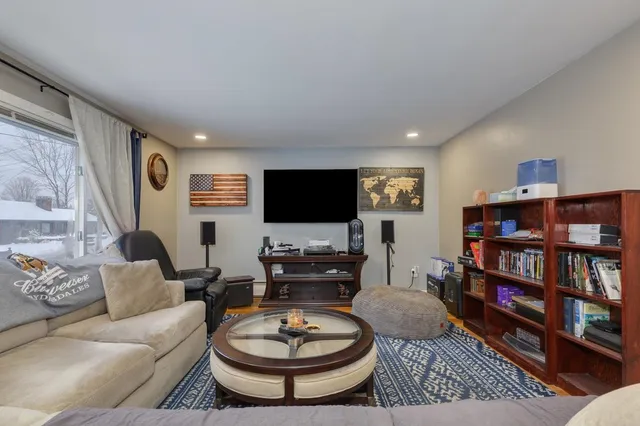 $449,900 | 53 Beech Street, Milford, NH 03055