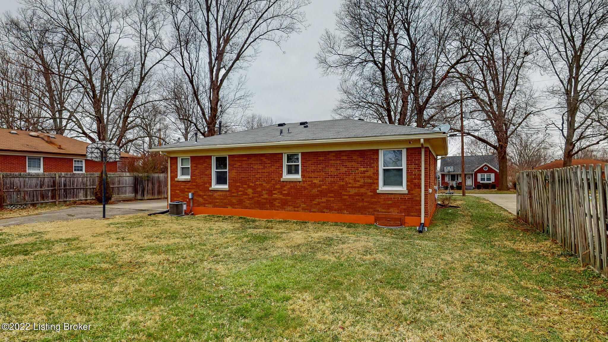 5360 Rodgers Road Louisville, KY 40258 - Photo 29 of 44 5360 Rodgers Rd Louisville KY 40258-26