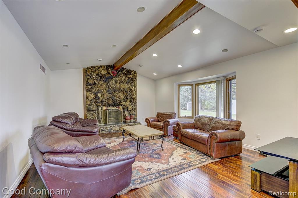 38092 Westchester Road Sterling Heights, MI 48310 - Photo 23 of 53