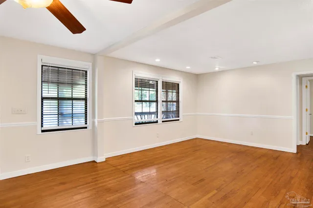 $2,300 | 525 Lakewood Road, Pensacola, FL 32507