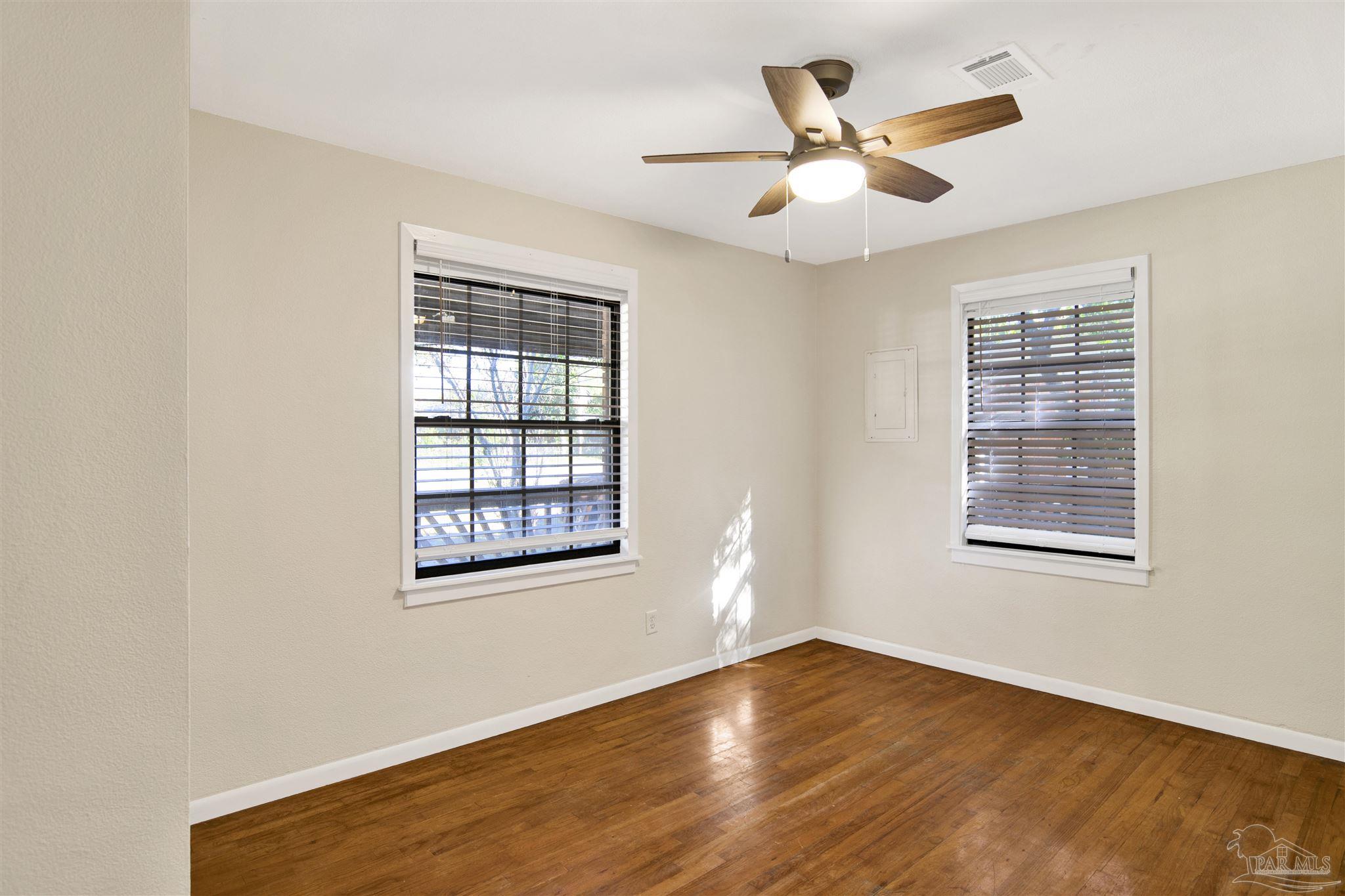 525 Lakewood Road Pensacola, FL 32507 - Photo 12 of 36