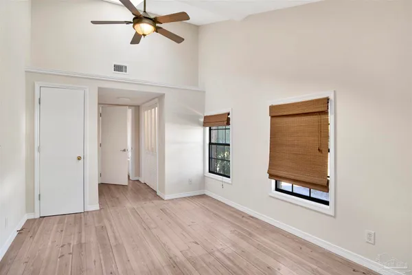 $2,100 | 525 Lakewood Road, Pensacola, FL 32507