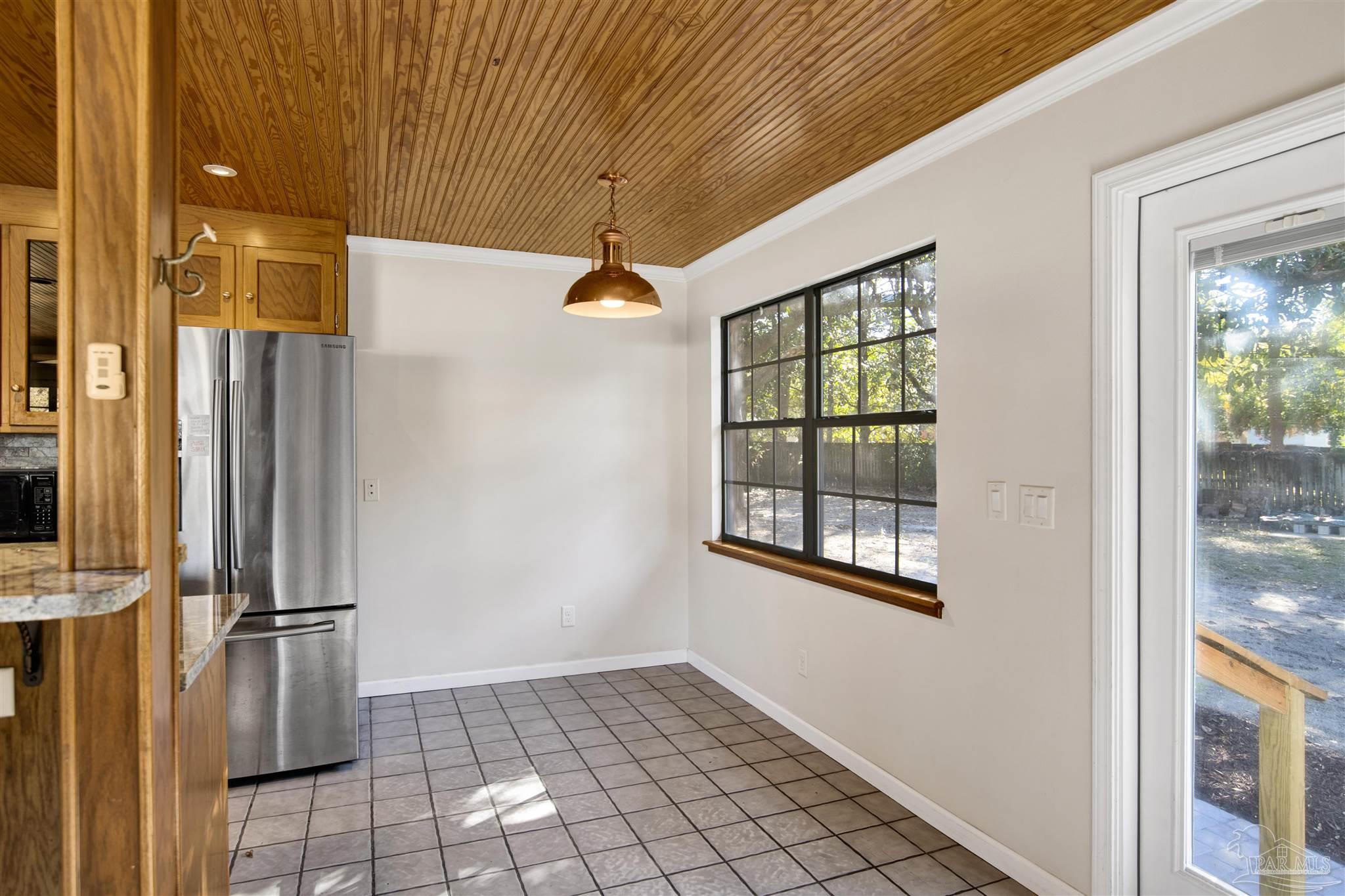 525 Lakewood Road Pensacola, FL 32507 - Photo 26 of 36