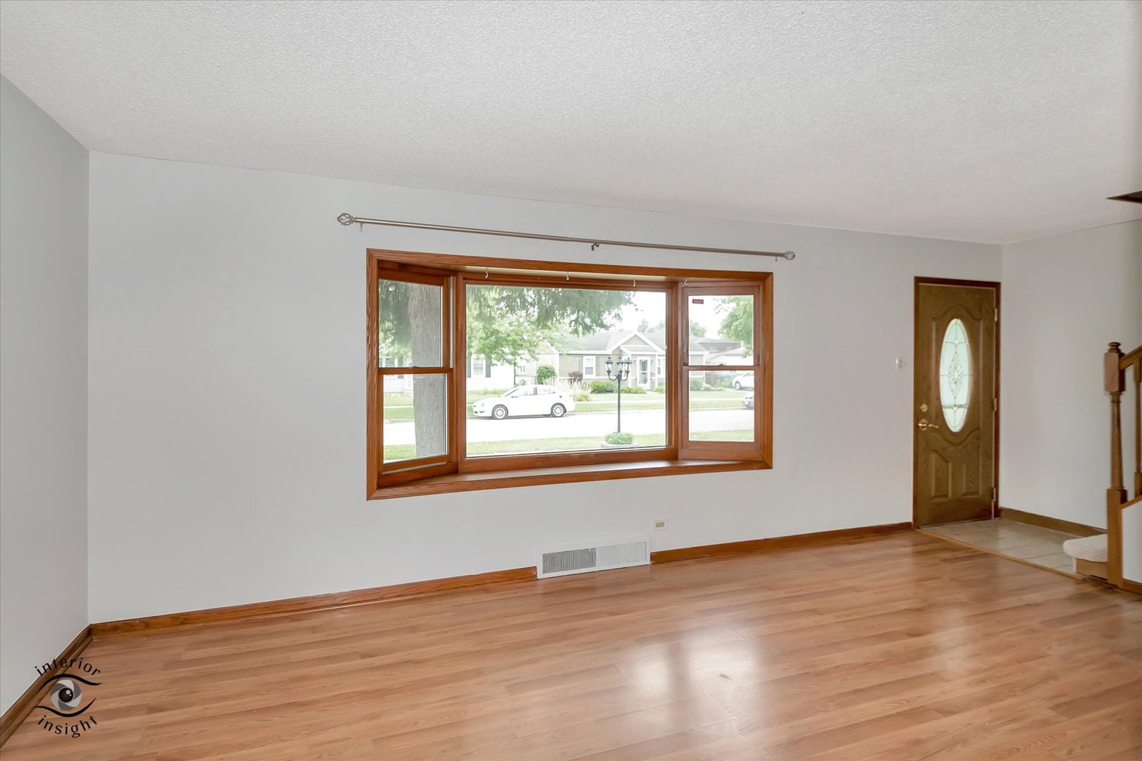 10937 Oak Avenue Chicago Ridge, IL 60415 - Photo 4 of 35 Gallery Image 4