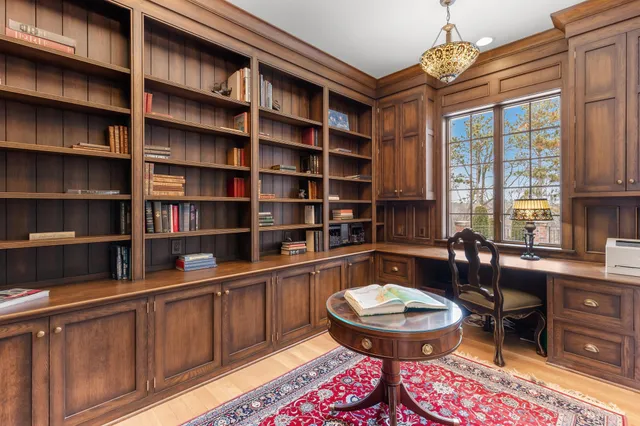 $4,750,000 | 325 Highcroft Lane, Wayzata, MN 55391