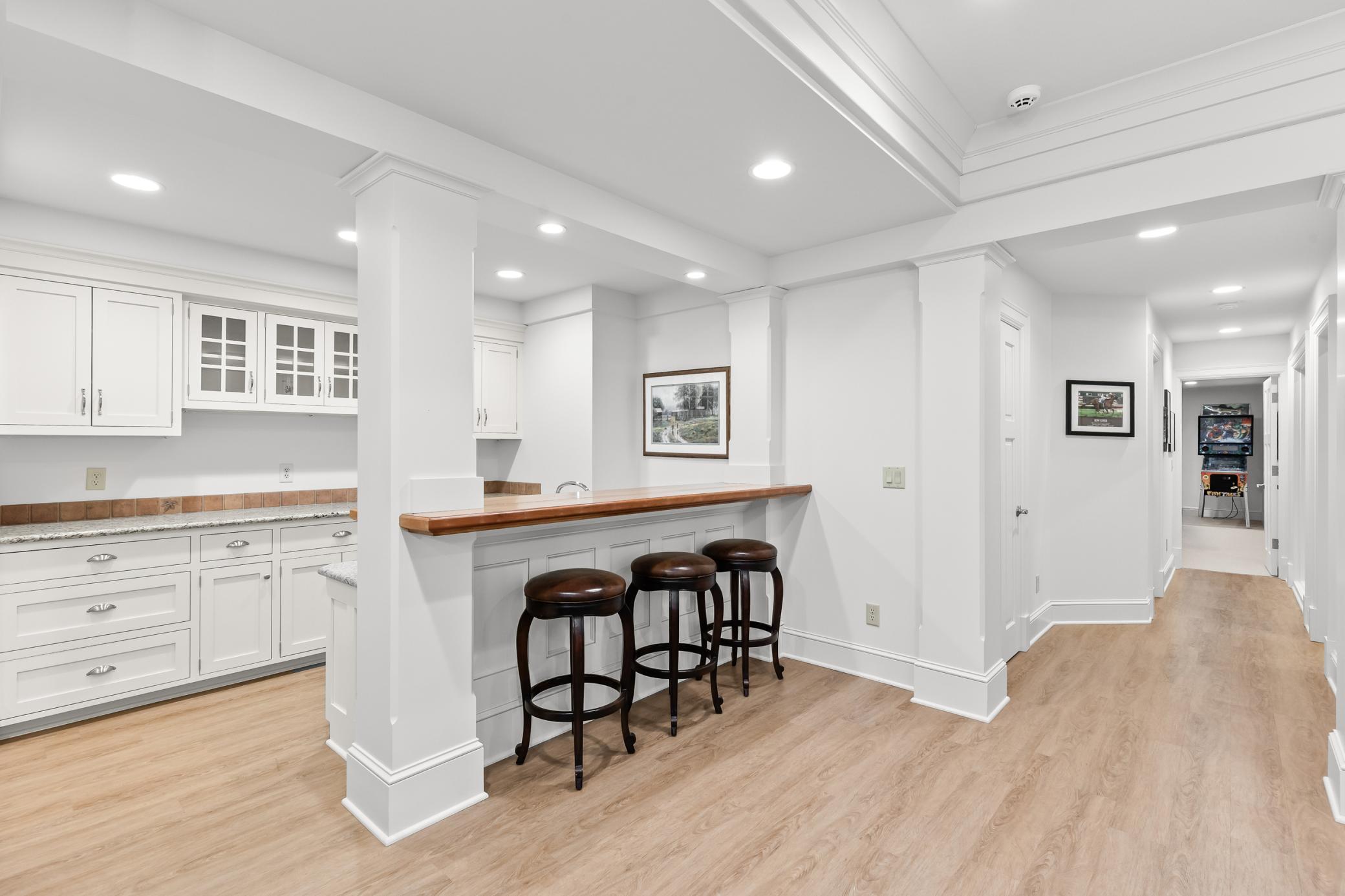 325 Highcroft Lane Wayzata, MN 55391 - Photo 32 of 45