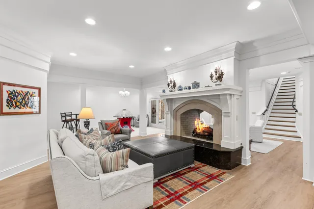 $4,750,000 | 325 Highcroft Lane, Wayzata, MN 55391