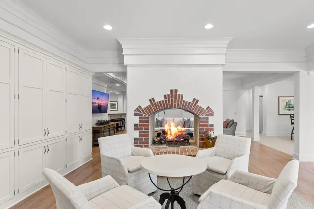 $4,750,000 | 325 Highcroft Lane, Wayzata, MN 55391