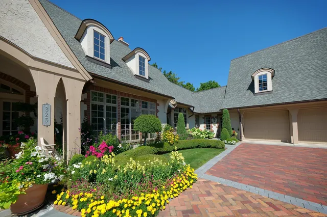 $4,750,000 | 325 Highcroft Lane, Wayzata, MN 55391