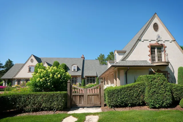 $4,750,000 | 325 Highcroft Lane, Wayzata, MN 55391