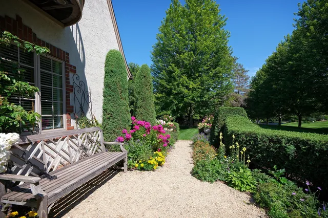 $4,750,000 | 325 Highcroft Lane, Wayzata, MN 55391